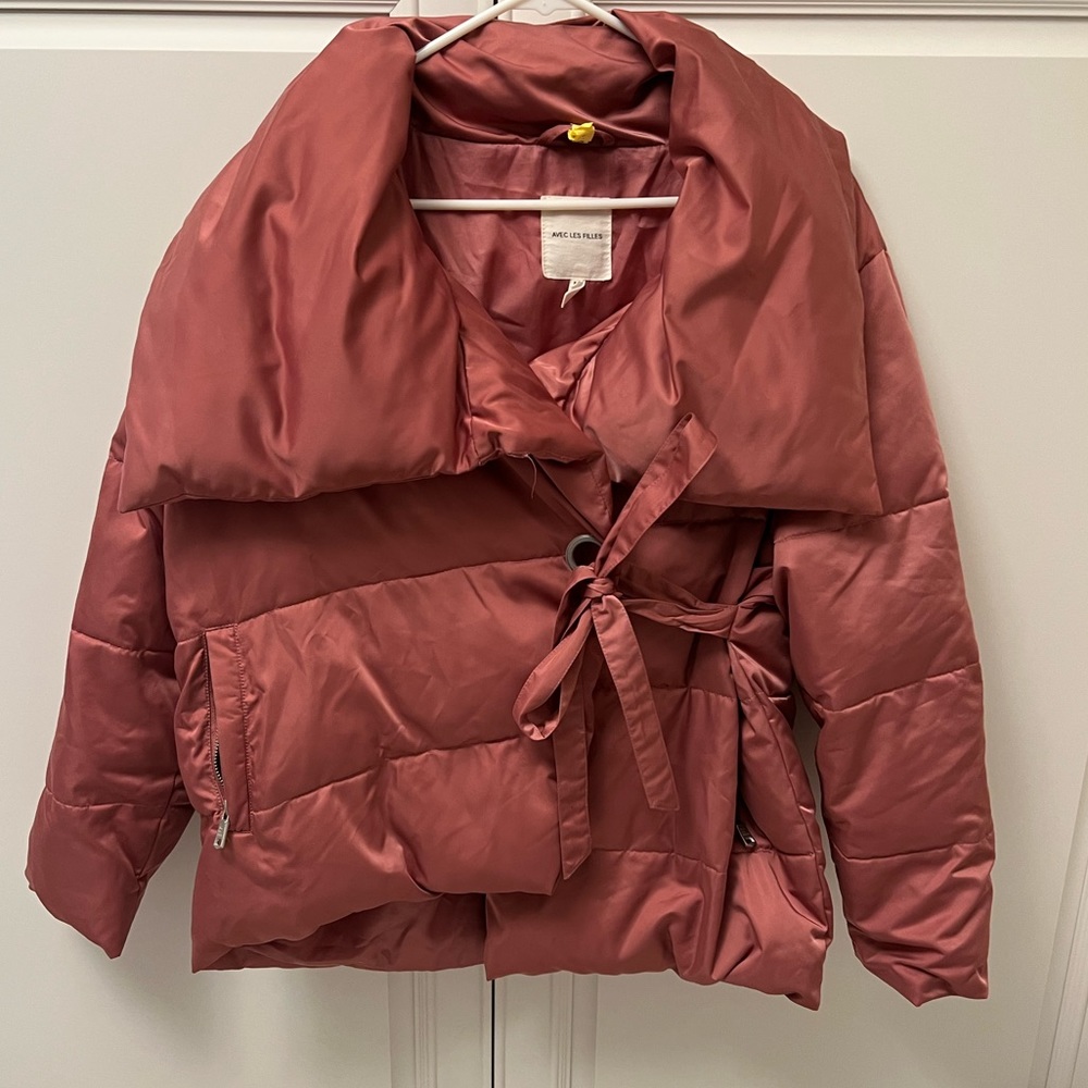 COPY - Mauve puffer